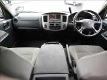 2011 Nissan Caravan Coach