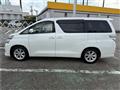 2013 Toyota Vellfire