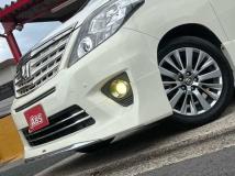 2012 Toyota Alphard