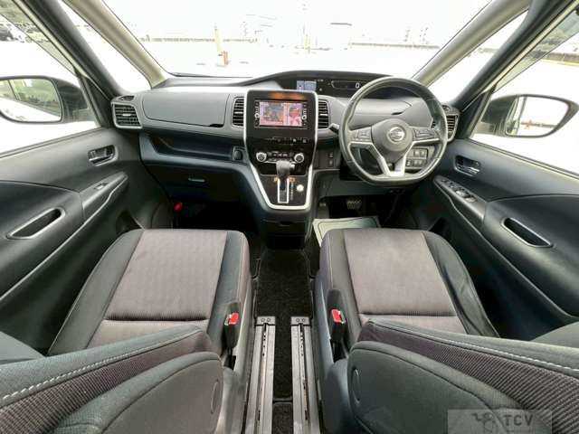 2017 Nissan Serena