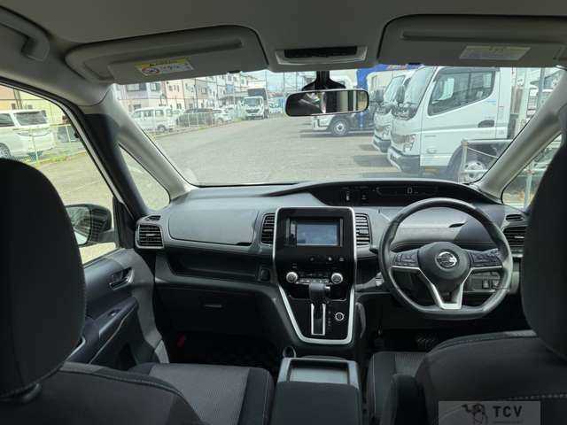 2017 Nissan Serena