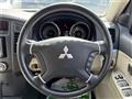 2009 Mitsubishi Pajero