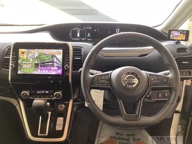 2017 Nissan Serena