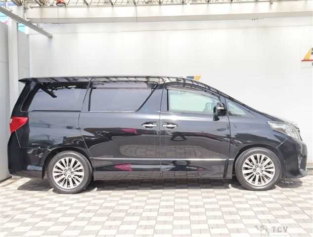 2014 Toyota Alphard