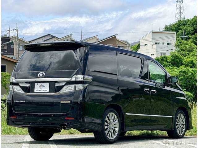 2014 Toyota Vellfire