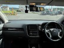 2016 Mitsubishi OUTLANDER PHEV