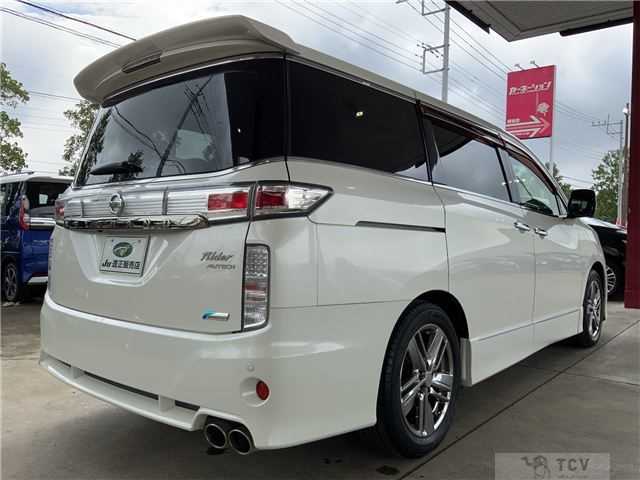 2012 Nissan Elgrand