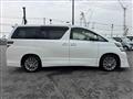 2013 Toyota Vellfire