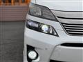 2013 Toyota Vellfire