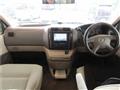 2004 Toyota Grand Hiace