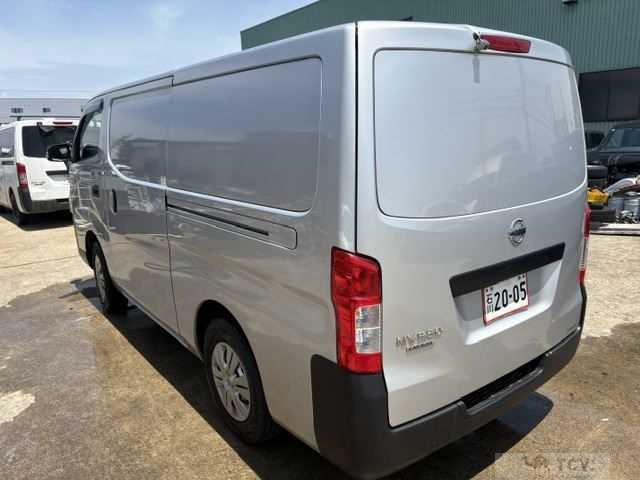2019 Nissan NV350 Caravan