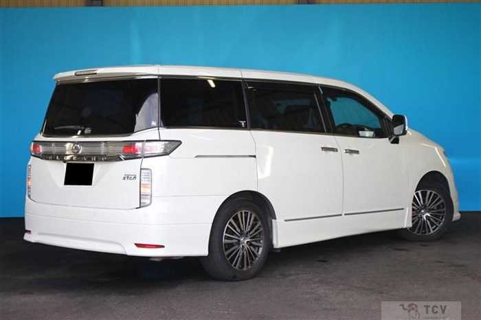 2014 Nissan Elgrand