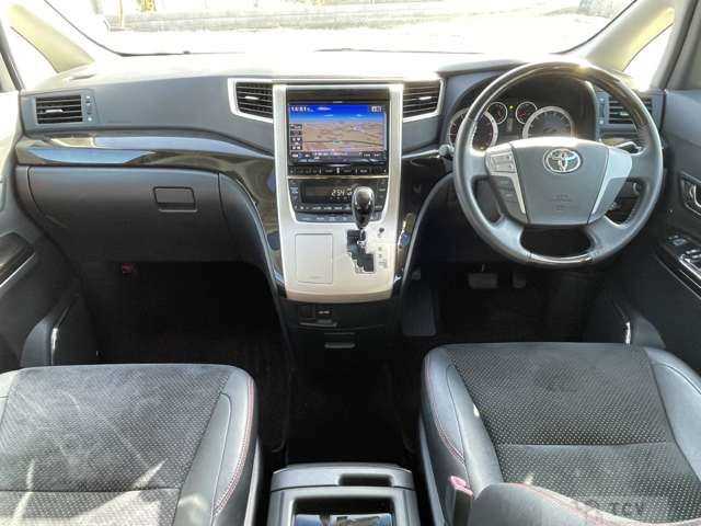 2014 Toyota Vellfire