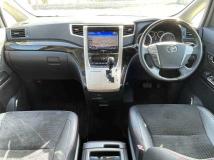 2014 Toyota Vellfire
