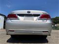 2014 Toyota Crown Hybrid