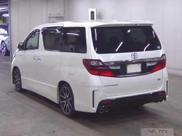 2014 Toyota Alphard