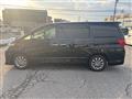 2013 Toyota Alphard