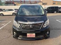 2013 Toyota Alphard