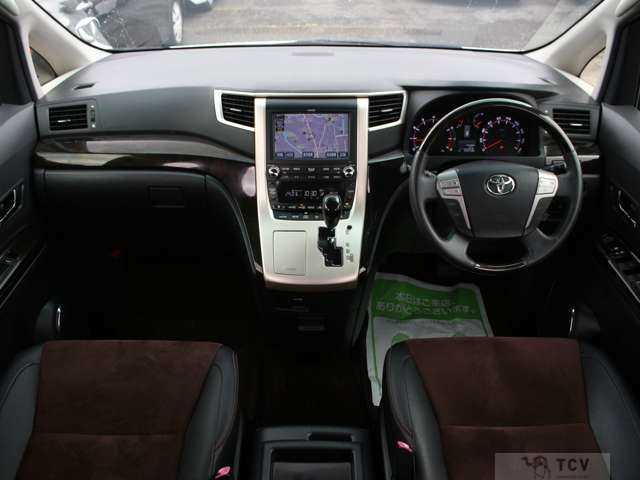2013 Toyota Alphard