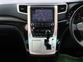 2013 Toyota Alphard