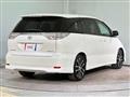 2013 Toyota Estima