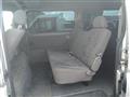 2009 Nissan Caravan