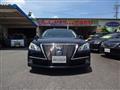 2013 Toyota Crown Hybrid
