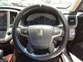 2013 Toyota Crown Hybrid