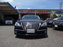 2013 Toyota Crown Hybrid