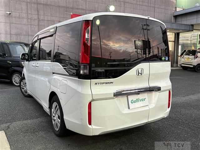 2017 Honda Step WGN