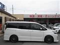 2014 Toyota Voxy