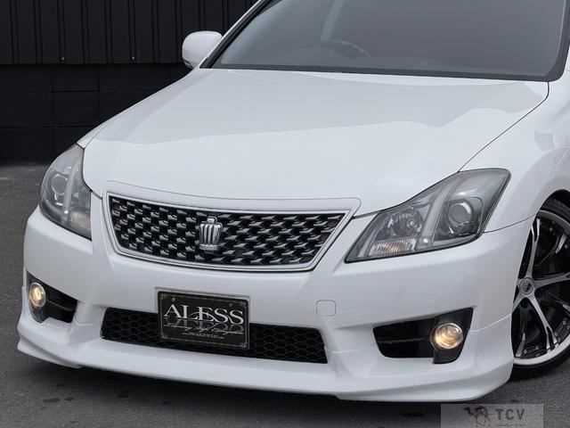 2011 Toyota Crown