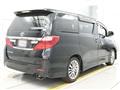 2013 Toyota Alphard