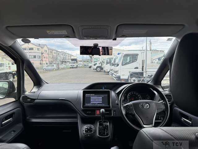 2014 Toyota Voxy