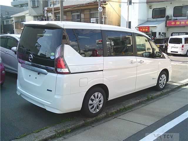 2017 Nissan Serena