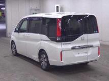 2017 Honda Step WGN