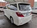 2013 Toyota Alphard