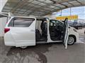 2013 Toyota Alphard