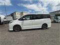 2014 Toyota Noah