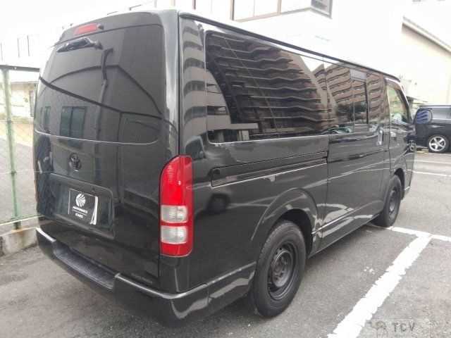 2009 Toyota Regiusace Van