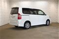 2010 Toyota Noah