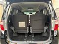 2012 Toyota Alphard