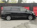2013 Toyota Vellfire