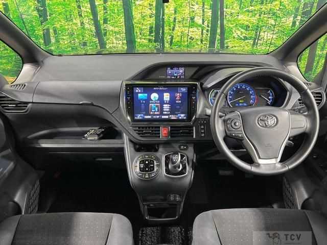 2014 Toyota Voxy