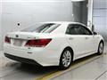 2013 Toyota Crown Hybrid