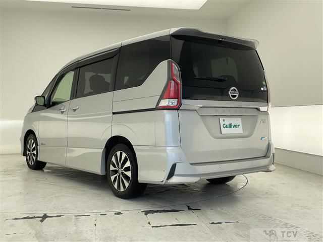 2017 Nissan Serena