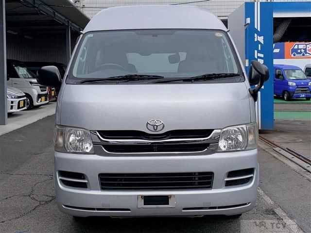 2008 Toyota Hiace