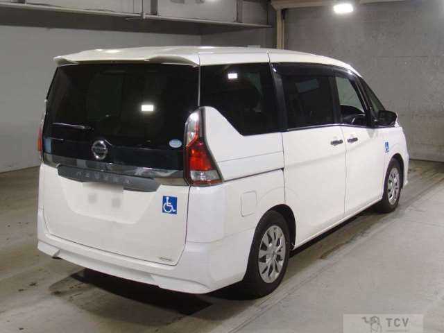 2017 Nissan Serena