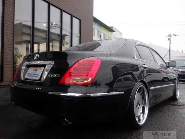 2006 Toyota Crown Majesta