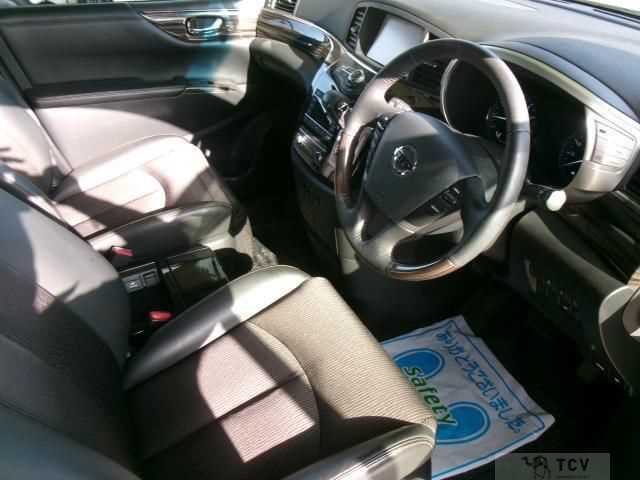 2017 Nissan Elgrand